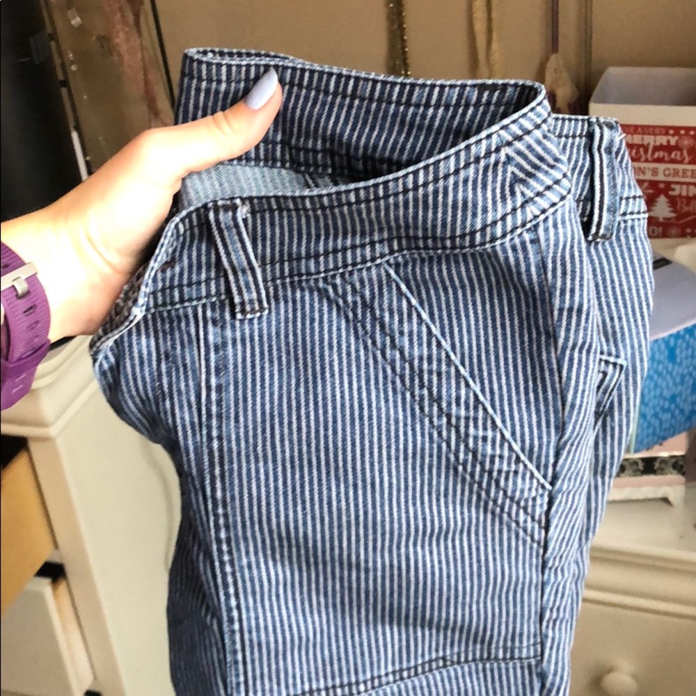Free people jeans !!! 🦋🦋